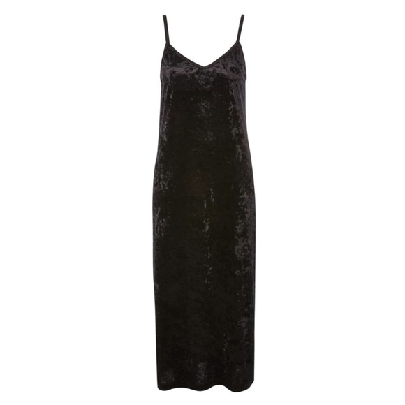Topshop Dresses & Skirts - ‼️MOVING SALE Topshop Velvet Midi Slip Dress NWT
